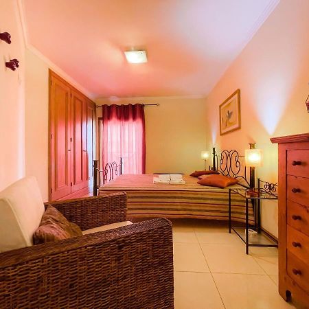 Apartment Old Town Center Albufeira Walk To Beach Εξωτερικό φωτογραφία